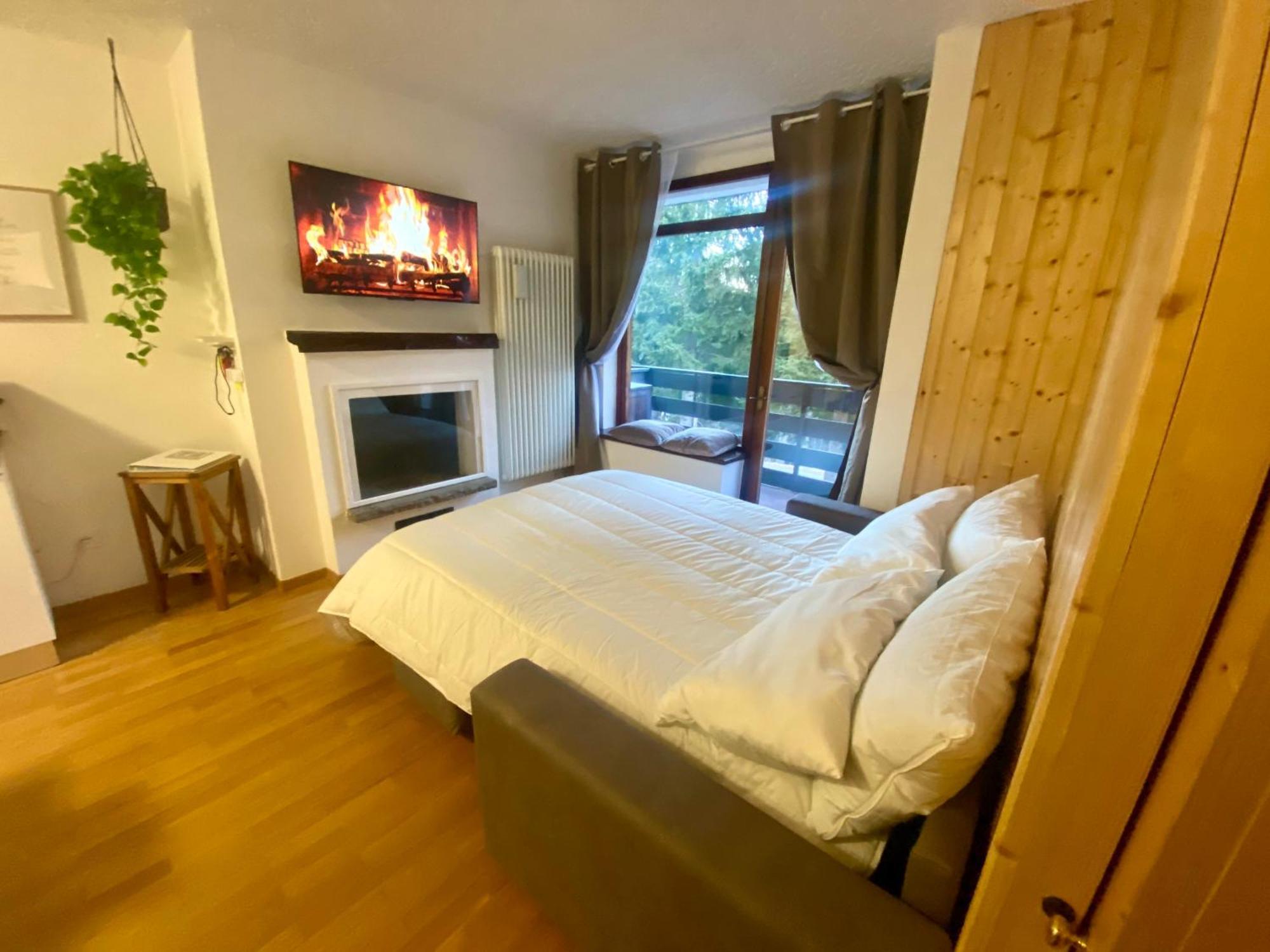 Appartamento La Finestra Sul Brenta Con Posto Auto Privato Al Centro Di Mad Di Campiglio Cipat O22233-At-O13262 Folgarida Esterno foto